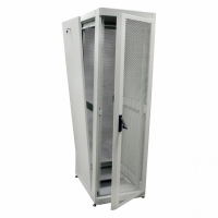 Серверна шафа 19″ 42U MGSE, 610×1055 мм, посилена, перфоровані двері 66%, сіра (UA-MGSE42610MPG)